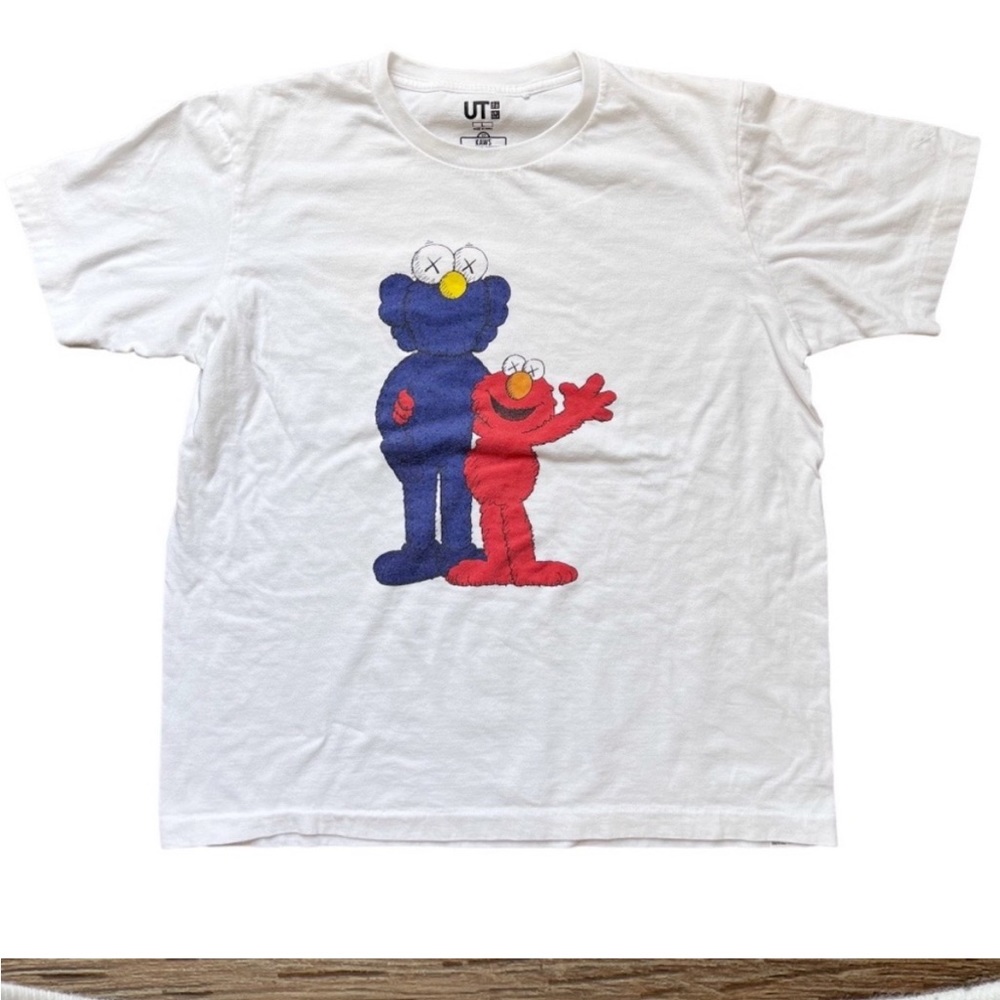 Kaws & Uniqlo top